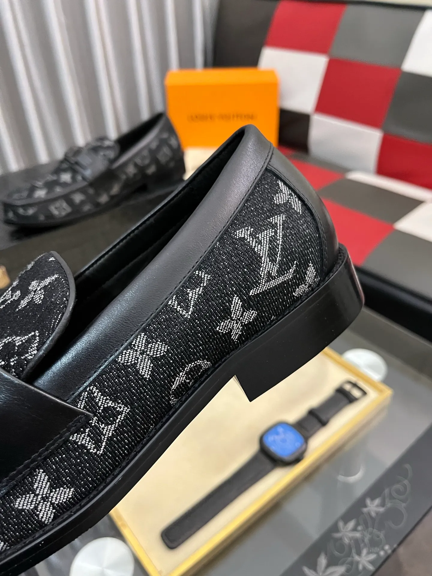 Men's Men's Shoes Men's Men's Shoes 💰520⌚️⌚️[LV] The most popular classic Louis Vuitton leather shoes. Synchronized with the official website, the upper adopts Italian imported upper embossing➕comfortable cowhide lining, fashionable atmosphere, unique brand and unique craftsmanship. Highlighting the hot style of the new year. Stop hesitating, stop wandering, get it now. Code number: 38--44. 3️⃣colors available